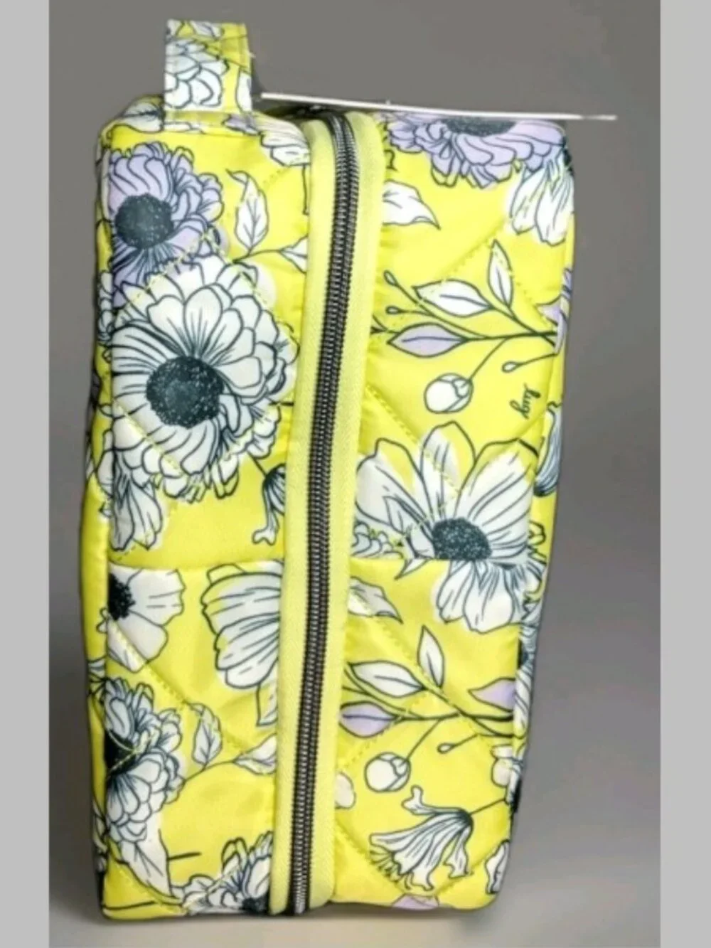 Lug Wingback Gardenia Hanging Toiletry Cosmetic Travel Bag NWT Floral Organizer